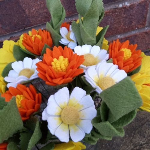 Nature Bouquet with added daisies