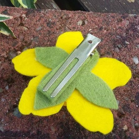 Daffodil Hair clip