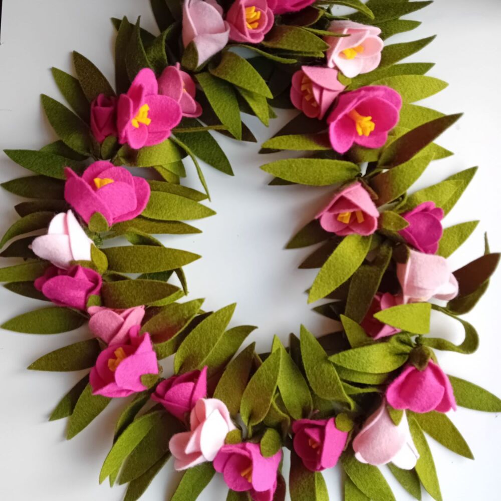 Tulip Garland