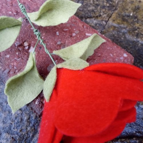 Valentines Single Felt Rose