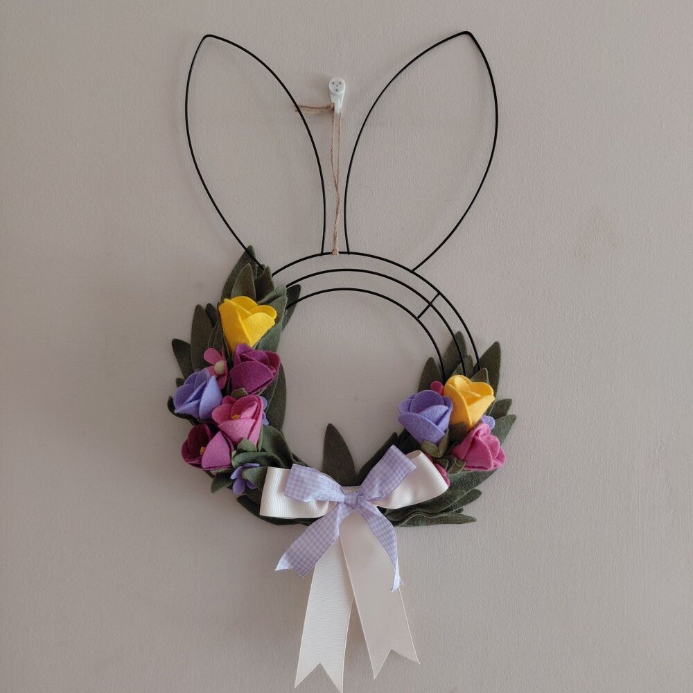 Bunny Ears Wreath - Tulip
