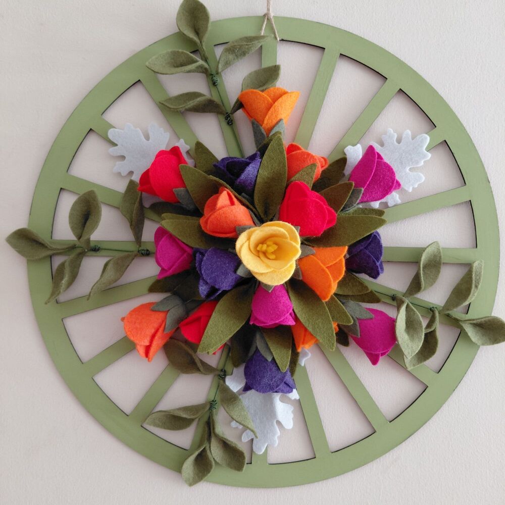 Tropical Tulip Wagon Wheel
