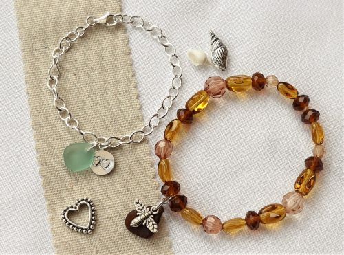 bracelets cover