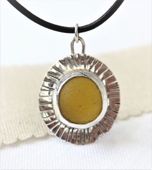 Yellow / Green chunky pendant