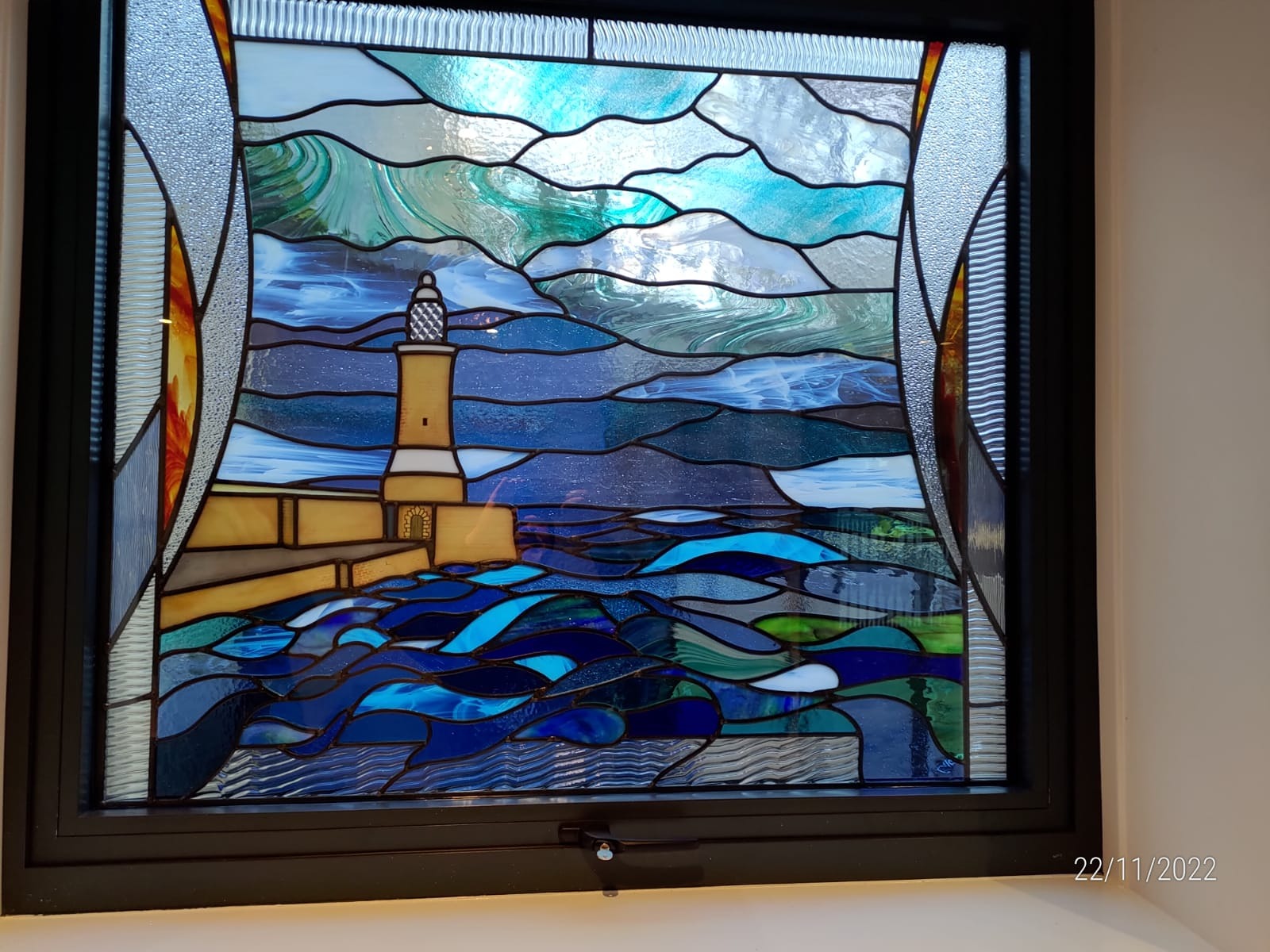 1caeb906-d9b2-4c47-a4e8-c92acc14eb9c