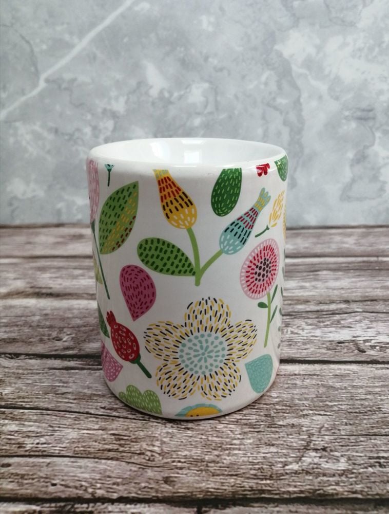 Botanical Burner - Funky Flowers