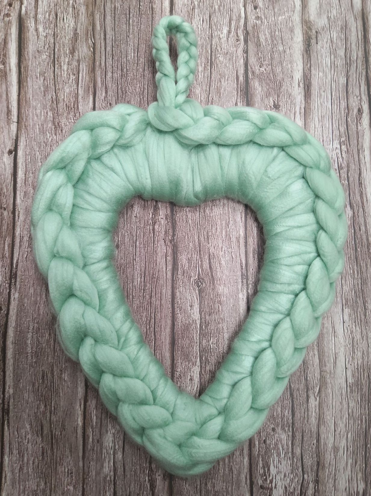 Small Heart Wreath - Mint 