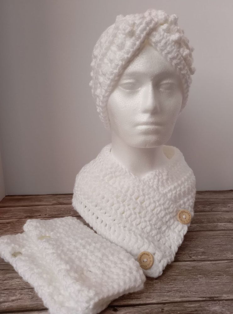 Crochet Set - White