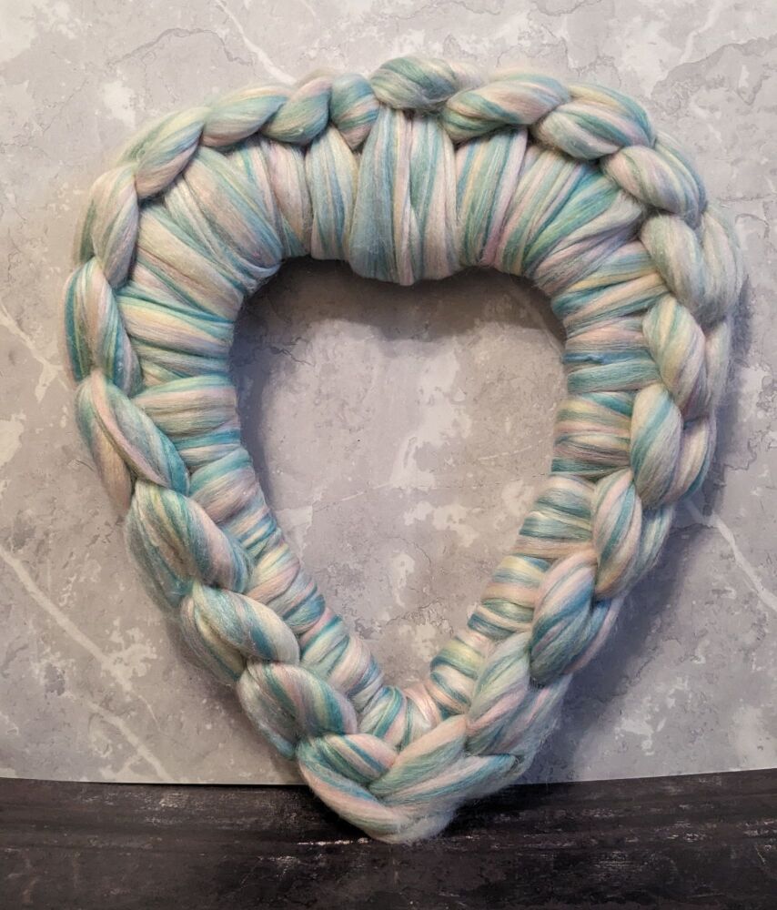 Chunky Wool Wreath - Ocean Foam