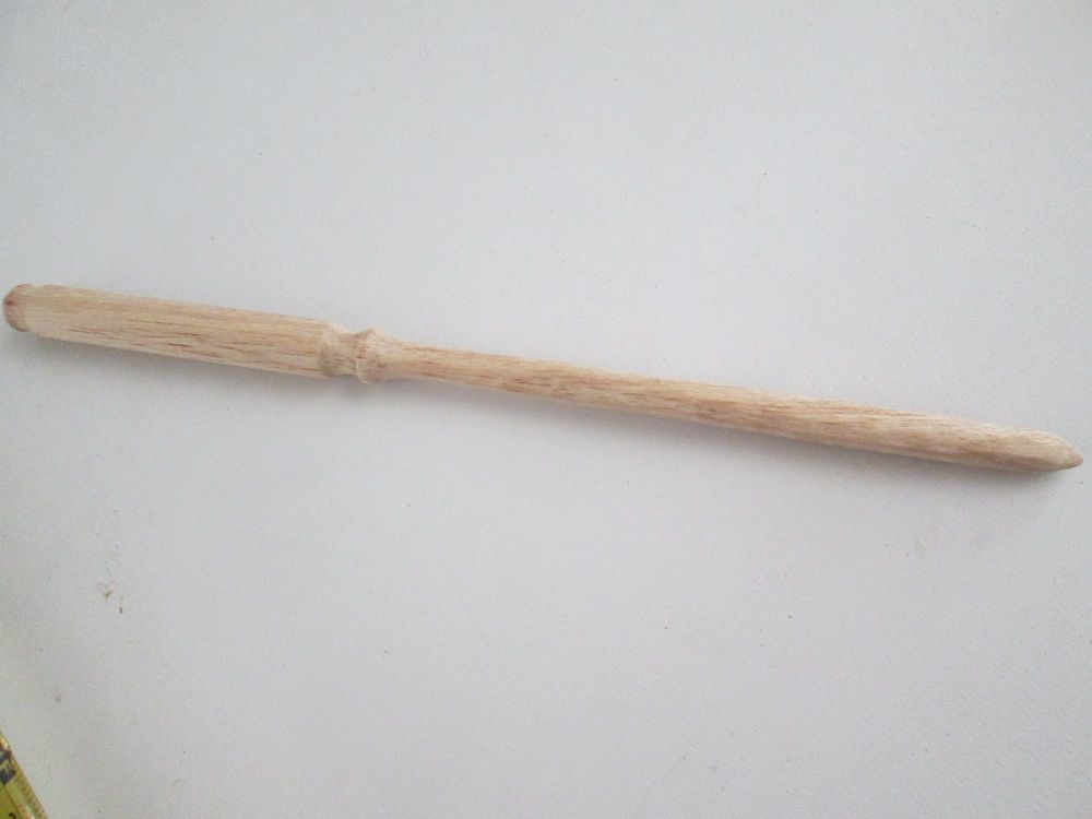 Carved Wand - JGPaws