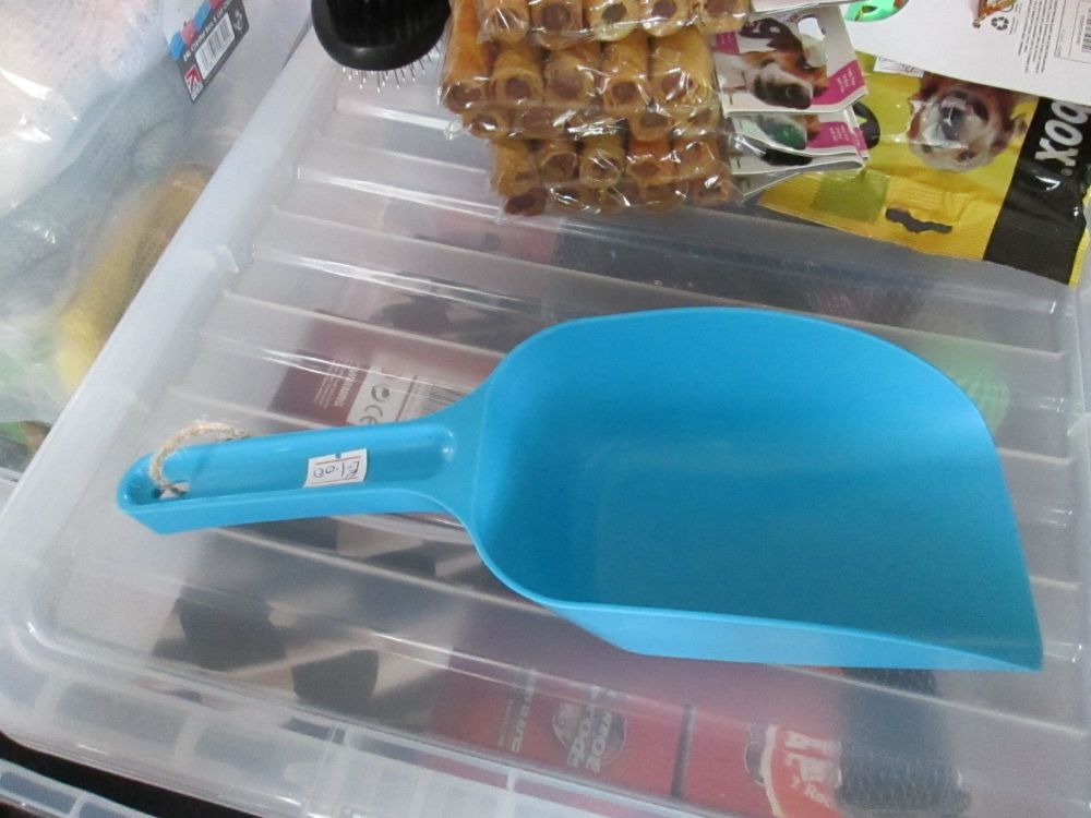 Turquoise Plastic Cat Dog Pet Food Litter Scoop