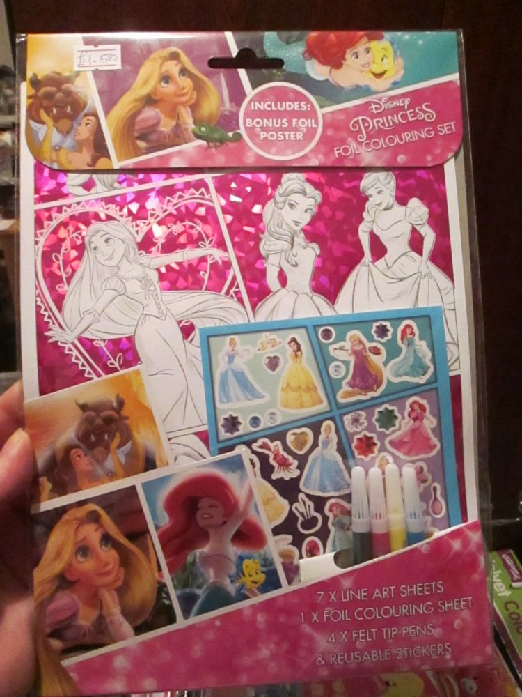 Disney Princess - Licensed Foil Colouring Set