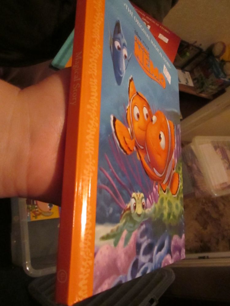 Disney Pixar Finding Nemo - The Original Magical Story