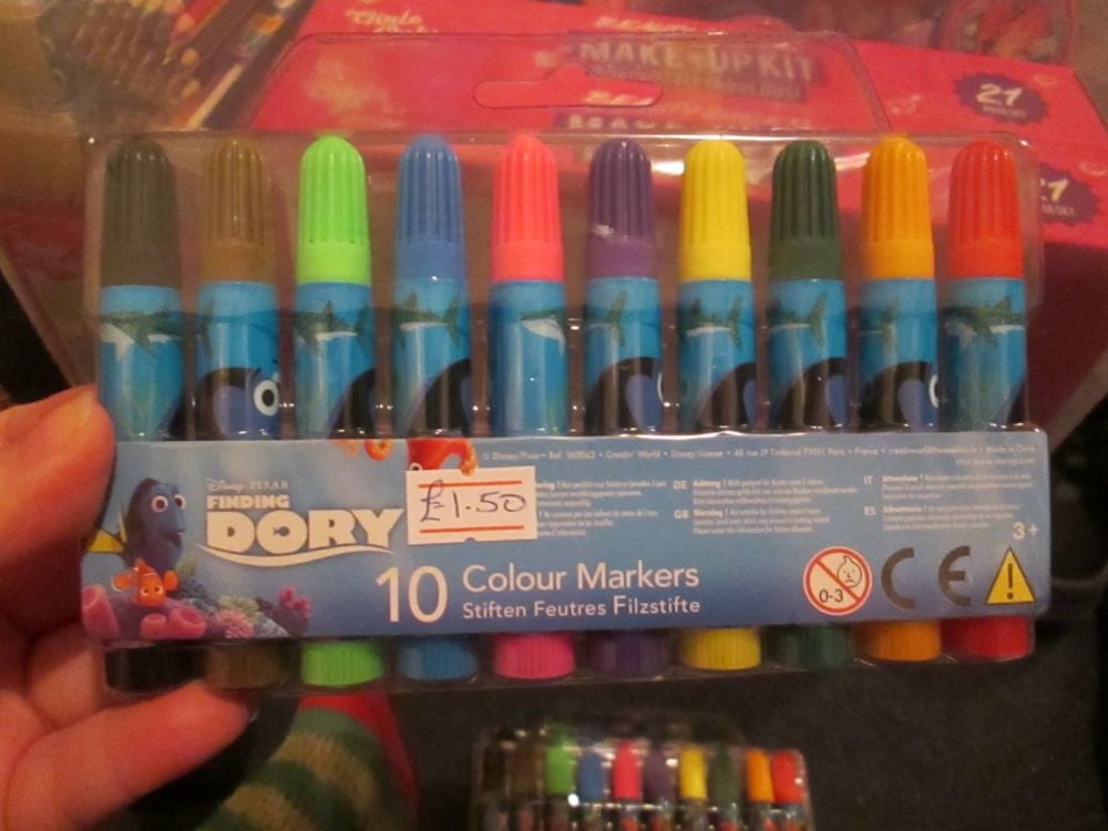 Disney Pixar Finding Dory - Licensed 10 Chunky Markers
