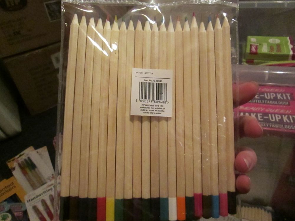 In The Lines - 20 Premium Colouring Pencils