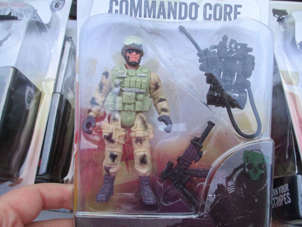 Communications Radio Soldier - Commando Core
