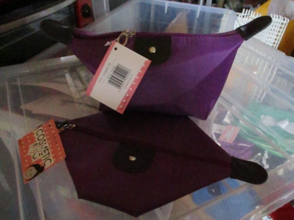 Purple Folded Cosmetics Travel Bag - Look At Me