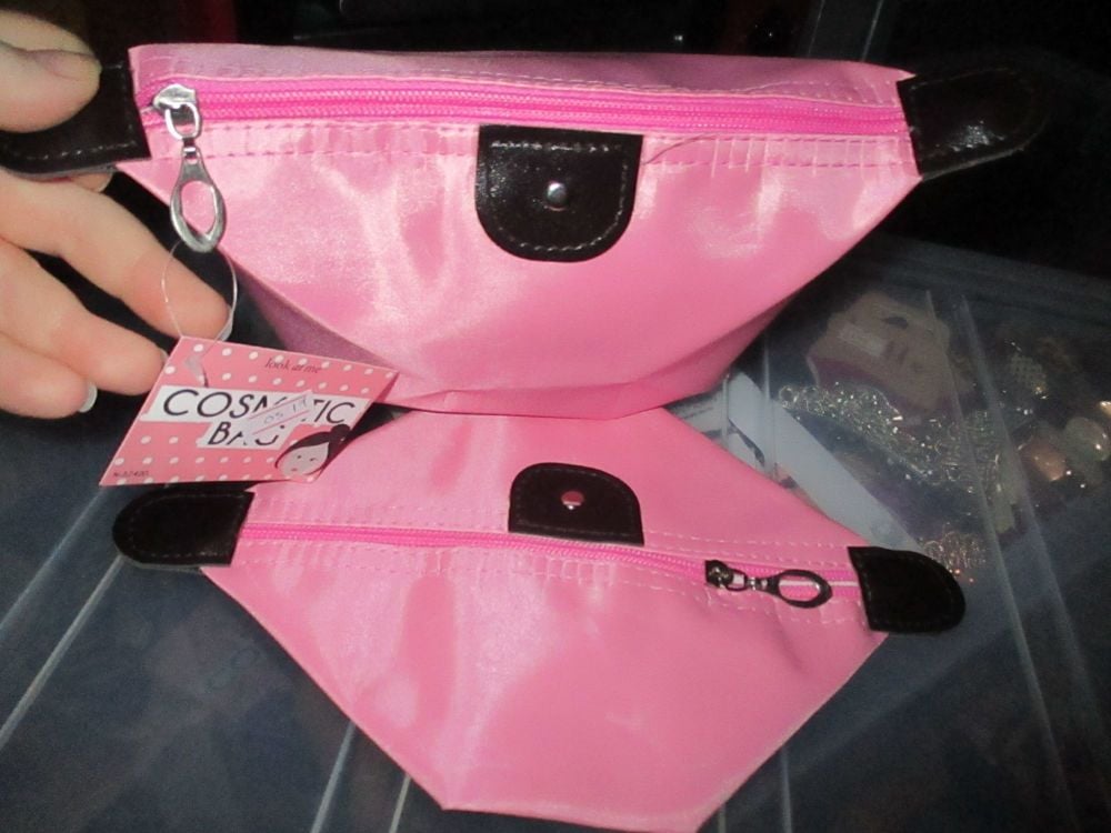 Pink Folded Costmetics Travel Bag - Look At Me