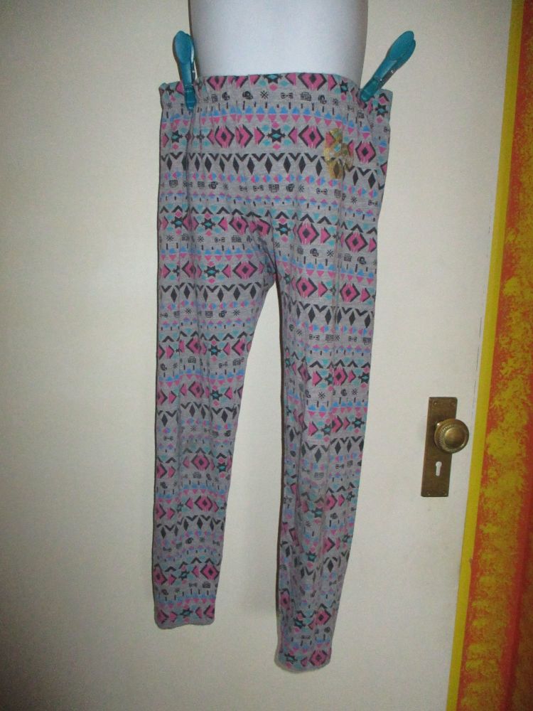 Young Dimensions Primark LM 10-11yr Grey Pink Blue Diamond Pattern Leggings
