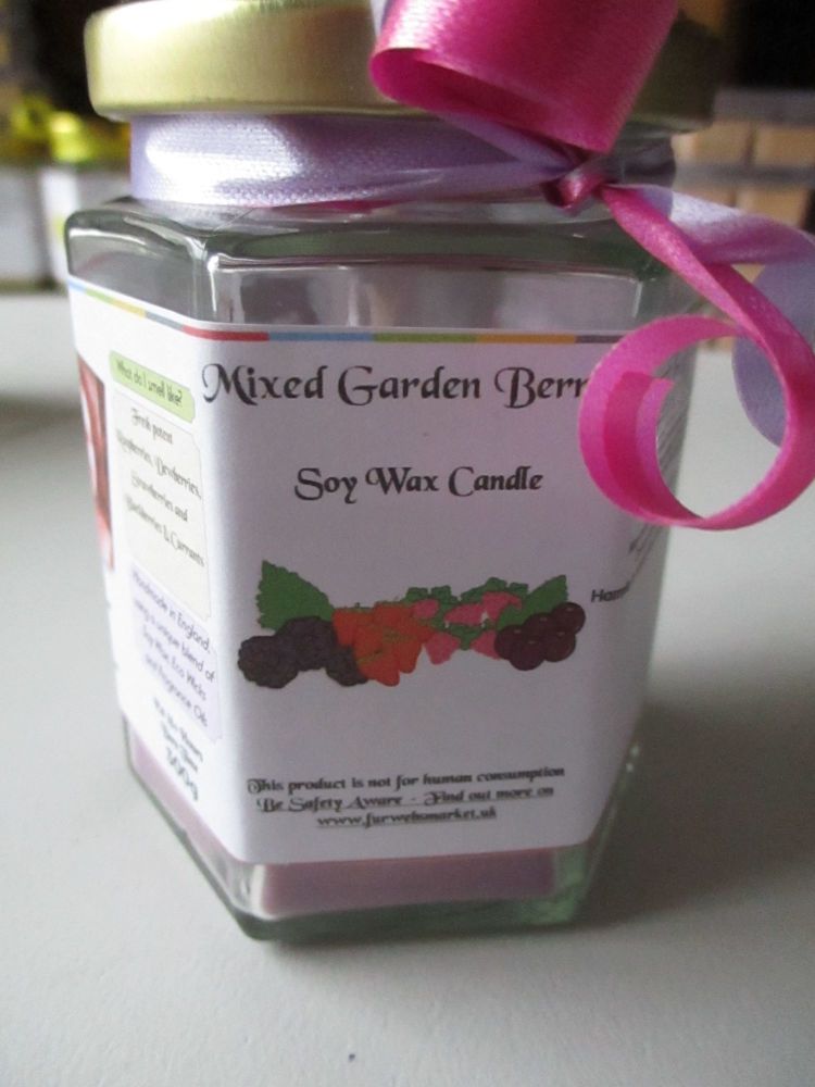 Mixed Garden Berries Scented Soy Wax Candle 300g