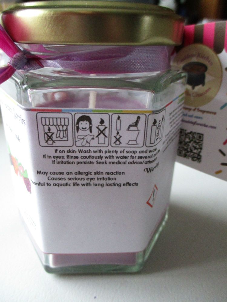 Mixed Garden Berries Scented Soy Wax Candle 300g