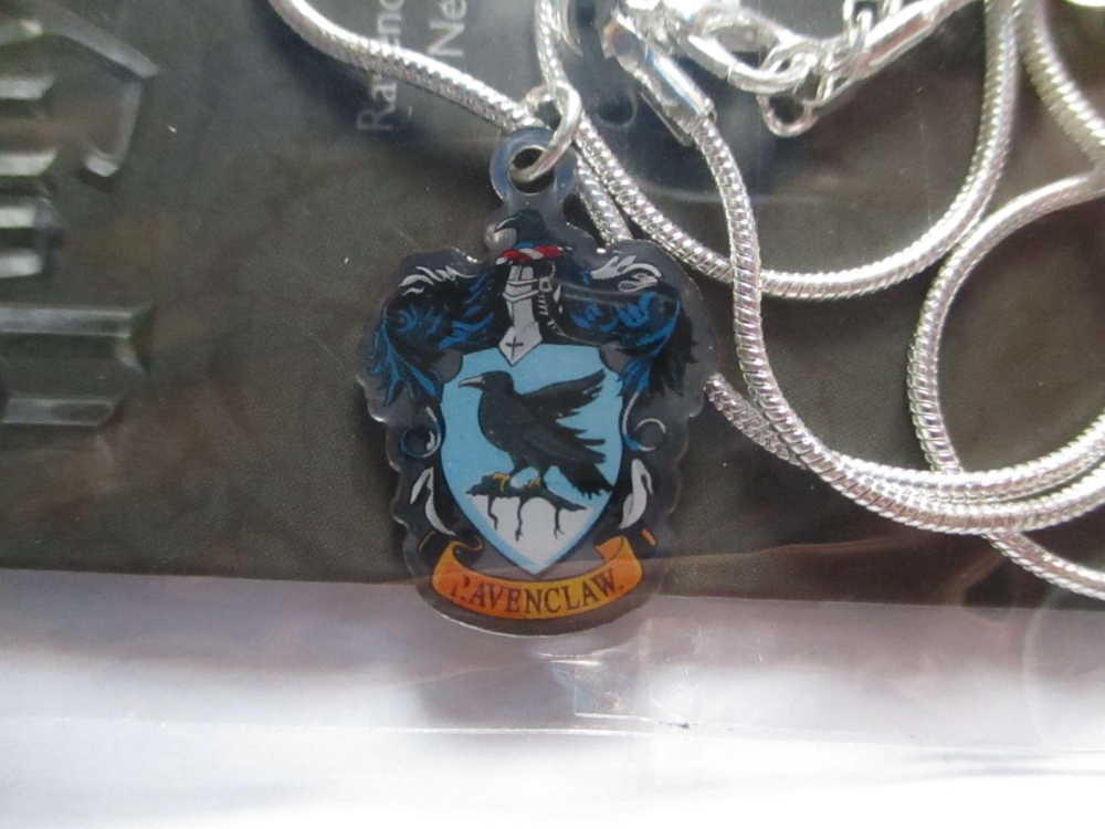Ravenclaw Crest - Harry Potter Official Necklace