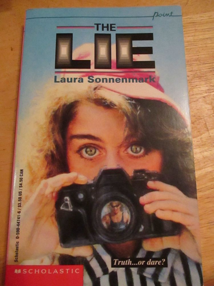 Laura Sonnenmark - Point - The Lie - Paperback