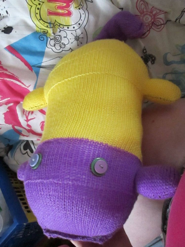 (*)Yellow & Purple Giant Scuttlecat Knitted Soft Toy