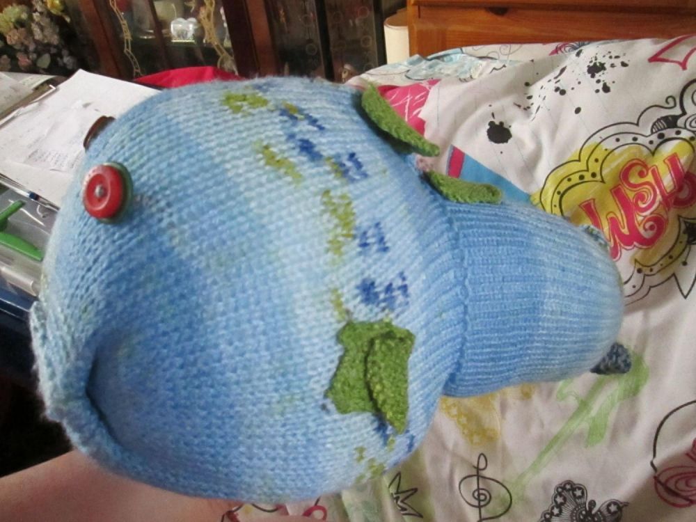 (*)Blue and Green Patterned Giant Fish Knitted Soft Toy