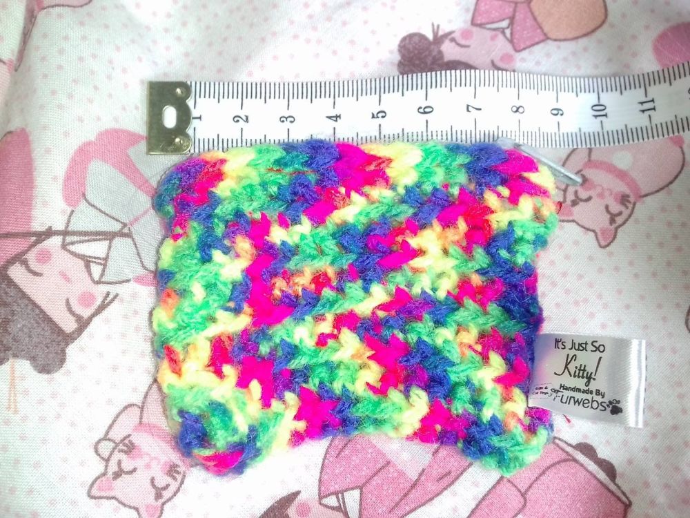 Rainbow yarn mini coin purse with zip