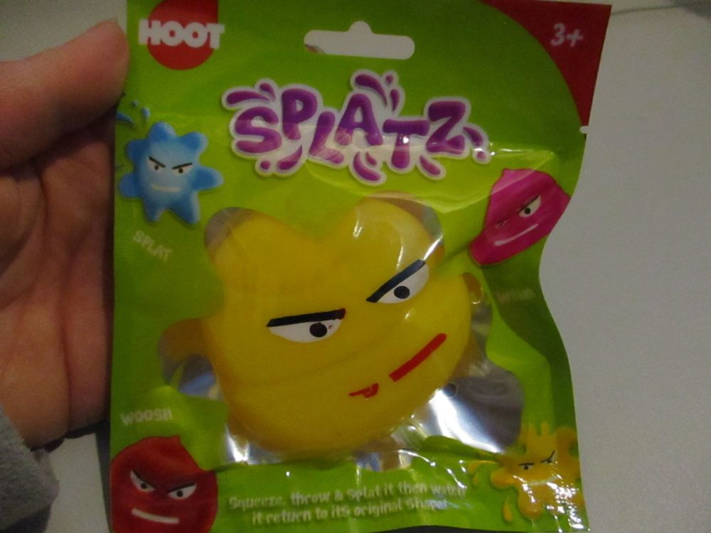 Yellow Splatz Face Ball Pocket Money Toy