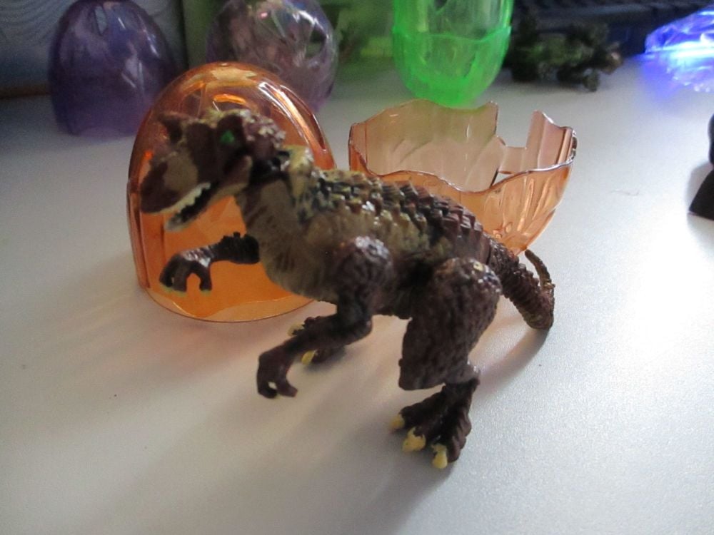 Carnotaurus Dinosaur Construction Toy in "Cracked Egg" Case