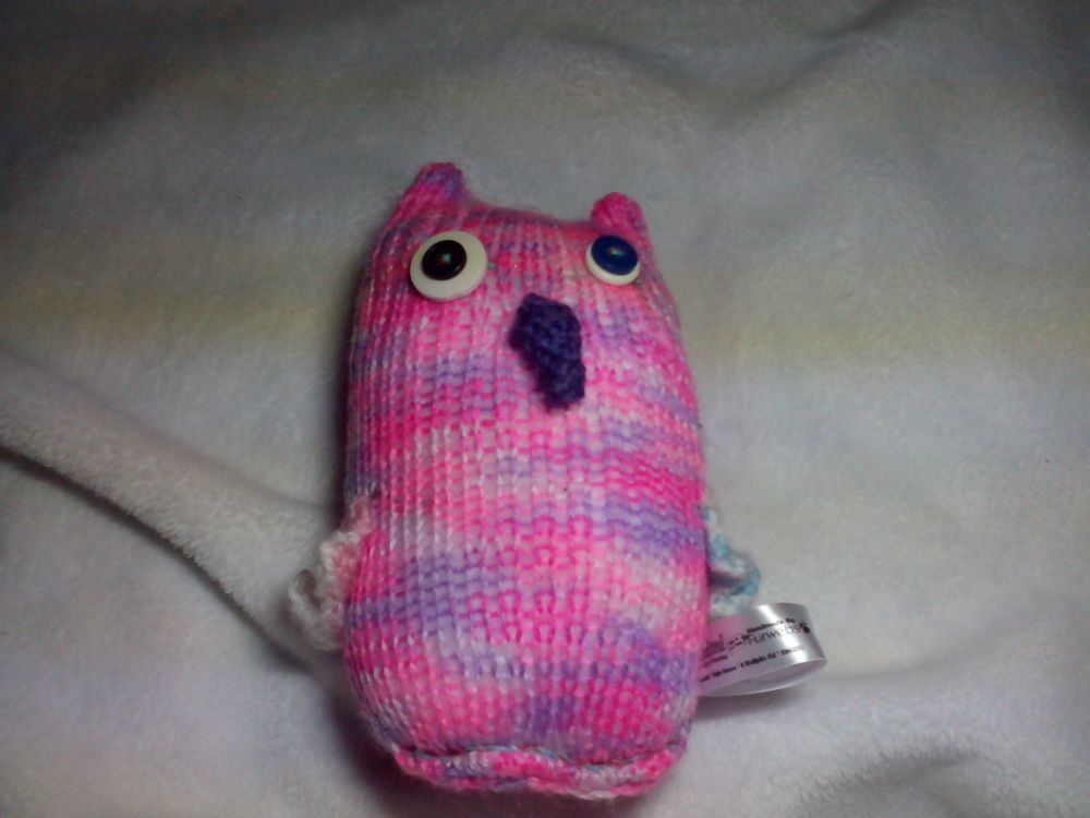 (*)Pink And Purple Rainbow Midi Owl with Purple Beak