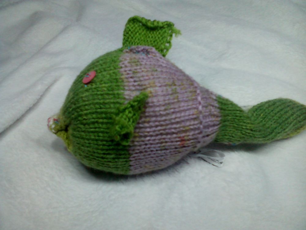 (*)Floral Green Midi Fish with Pink Eyes Knitted Soft Toy[CMS23]