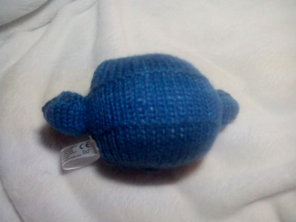 (*)Dark Blue to Mid Blue Body with Clear Pearly Eyes Mini Ted Knitted Soft Toy