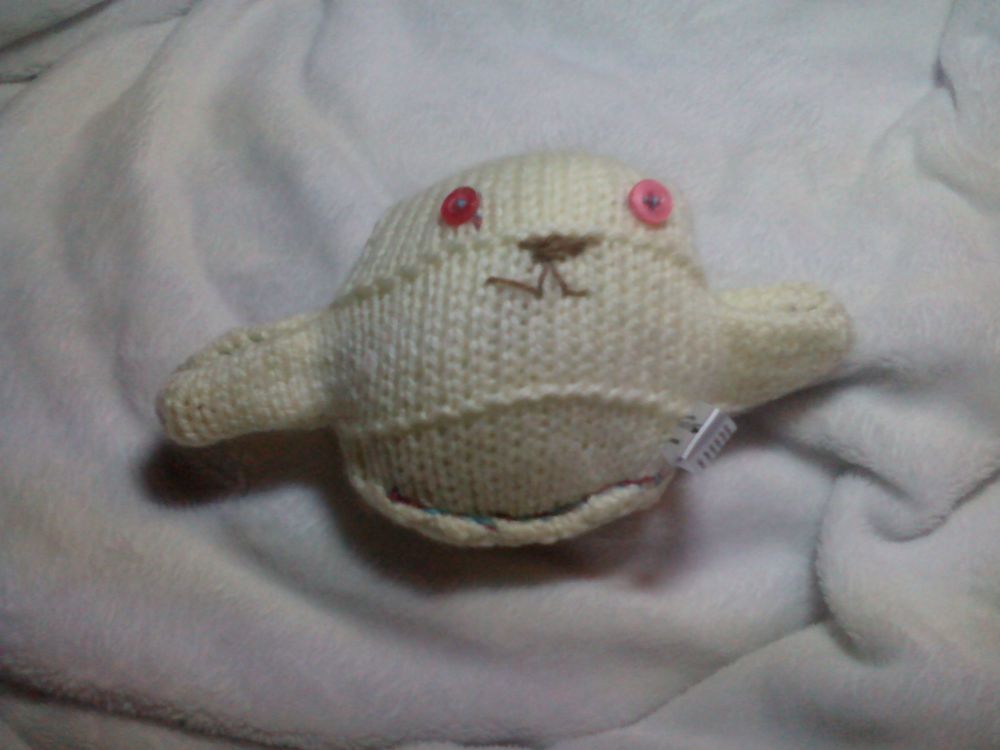 (*)Creamy White Body with Shiny Pink Eyes Mini Ted Knitted Soft Toy