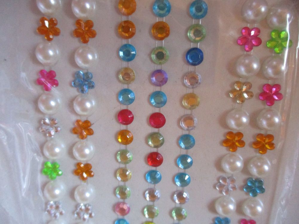 Multi-Colour Flower and Pearl Craft Corner Adhesive Jewels