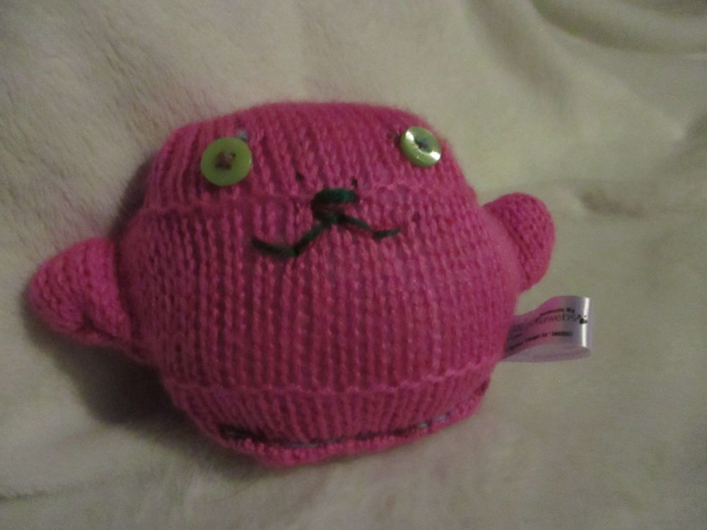 (*)Warm Pink Body with Lime Green Eyes Mini Ted Knitted Soft Toy