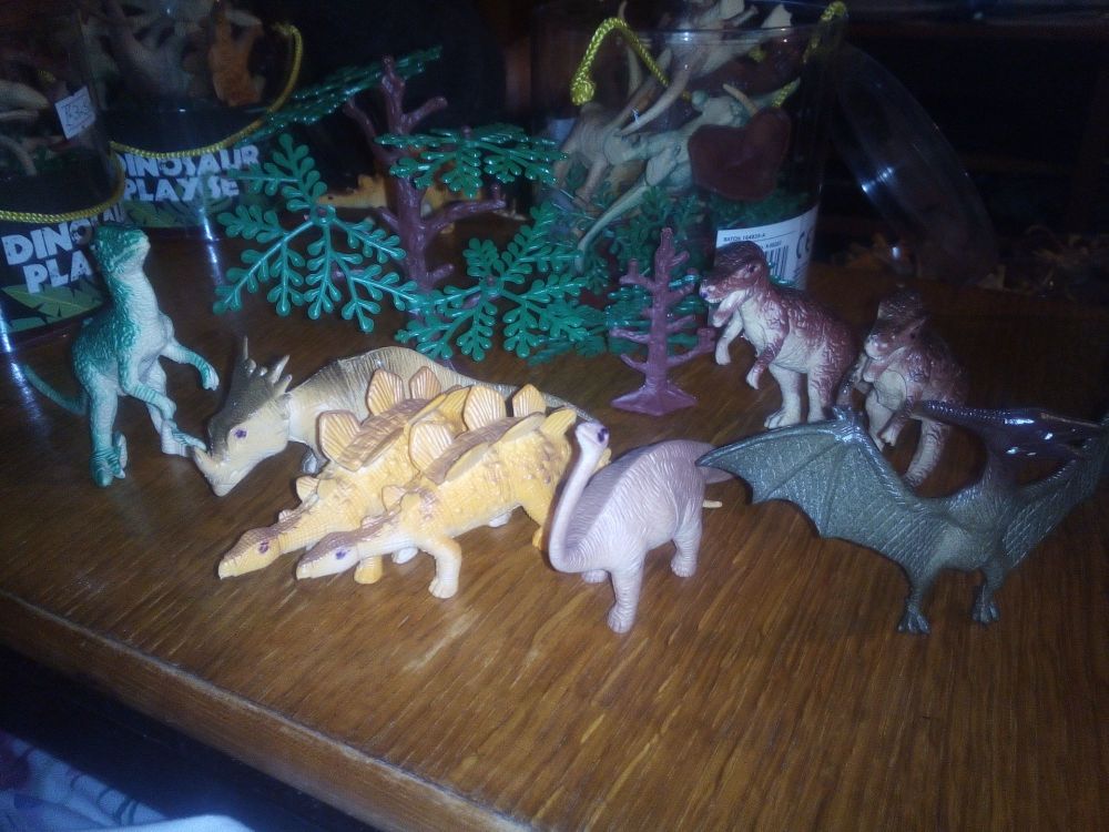 Dino Set 2 (Twin Orange steg) - 8 Piece Dinosaur Figures - Play Set - King