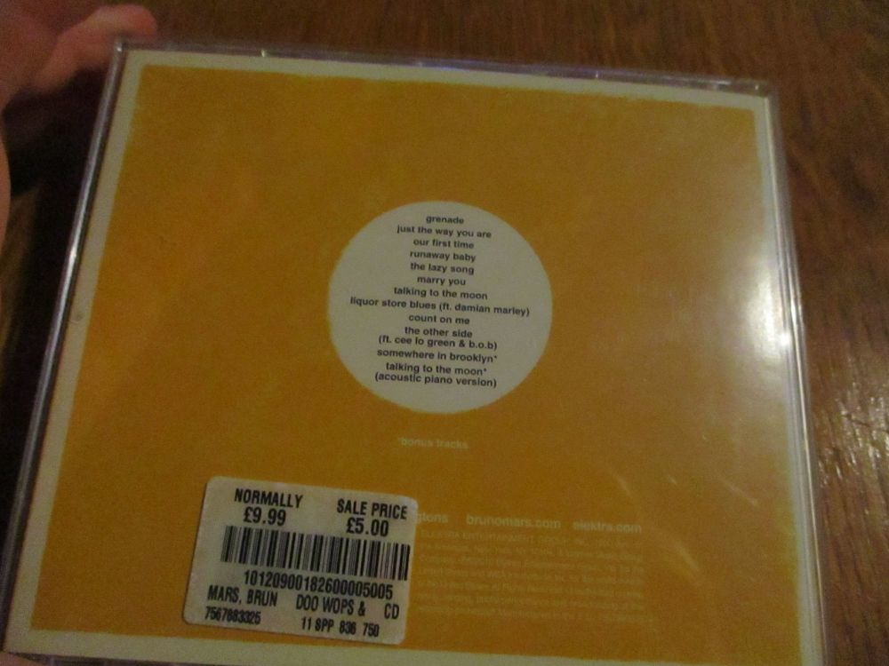 Bruno Mars Do Wops & Hooligans - CD (has booklet)