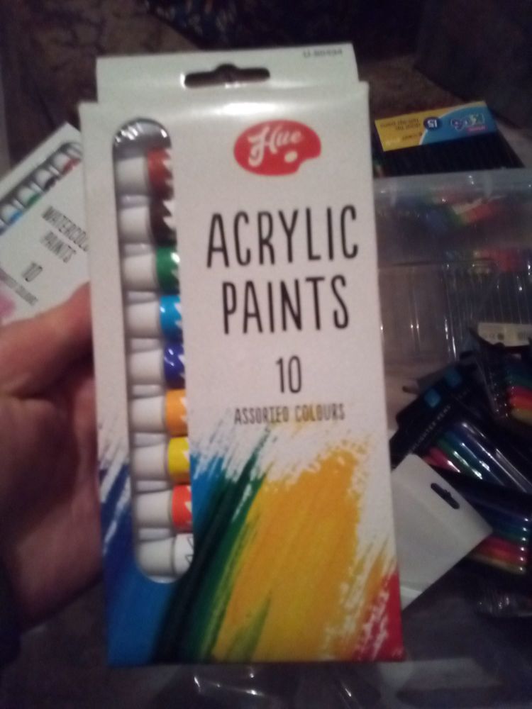 Hue 10pc Acrylic Paint Tubes Set