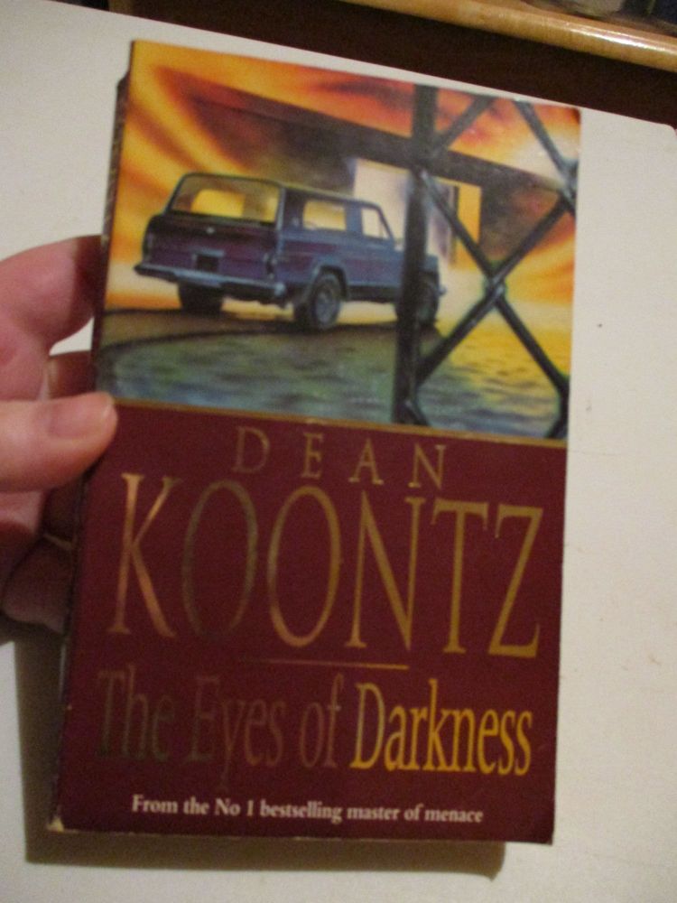 Dean Koontz - The Eyes Of Darkness