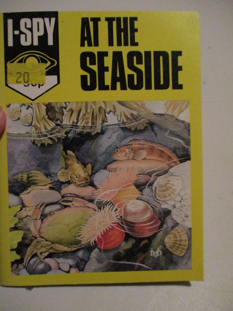 I-Spy At the seaside - retro pocket guides