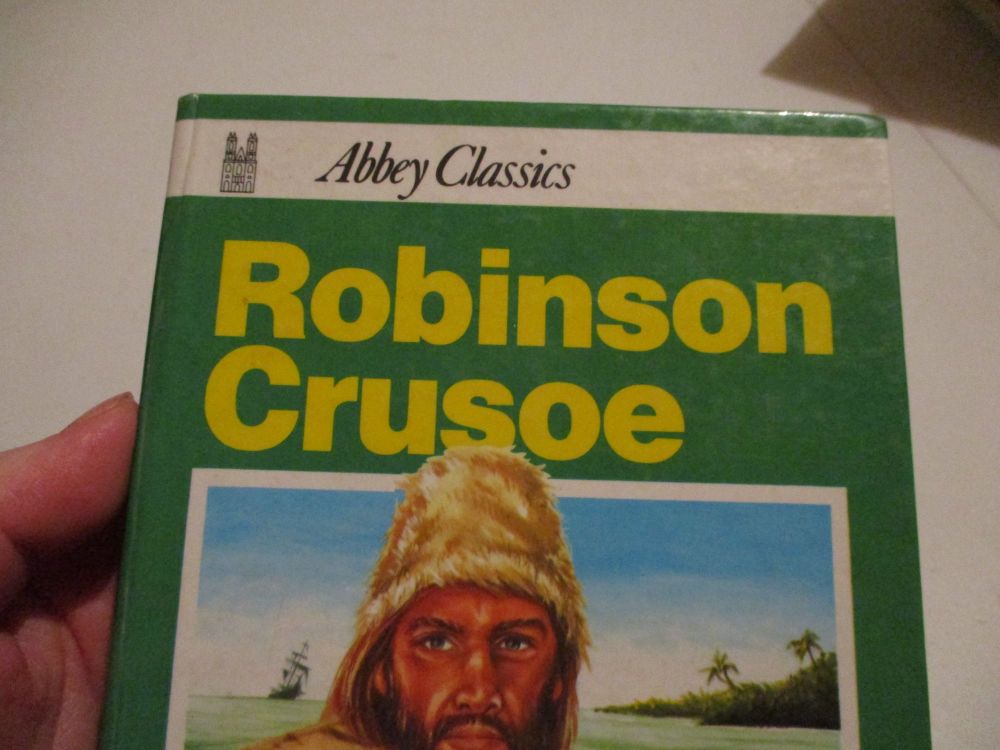 Brown Watson - Robinson Crusoe - Hardback