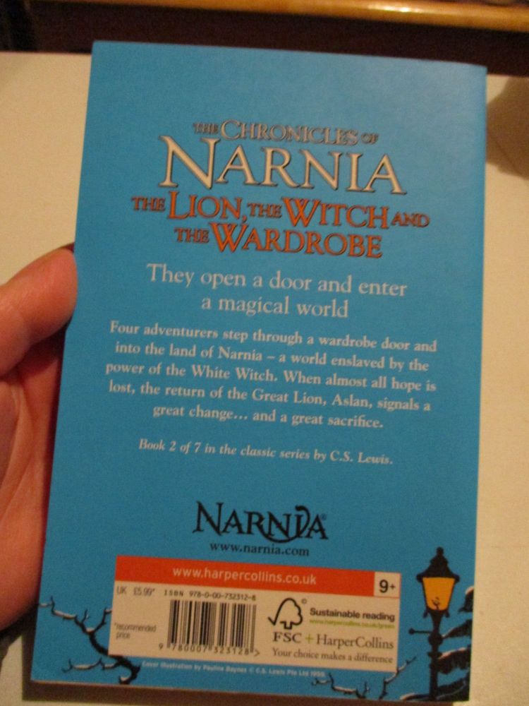 C.S Lewis - The Chronicles Of Narnia Book 2 - The Lion, The Witch and The Wardrobe