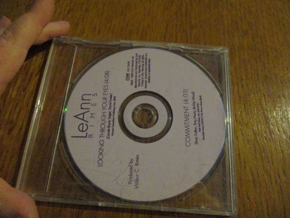 LeAnn Rimes - Looking Through Your Eyes - CD
