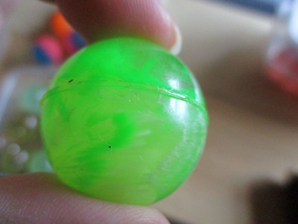 32mm Green Less White Swirls style Jet Ball Bouncy Toy - Sturdy Rubber