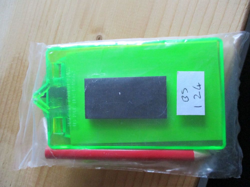 Mini Green Clipboard Fridge Magnet with Pencil