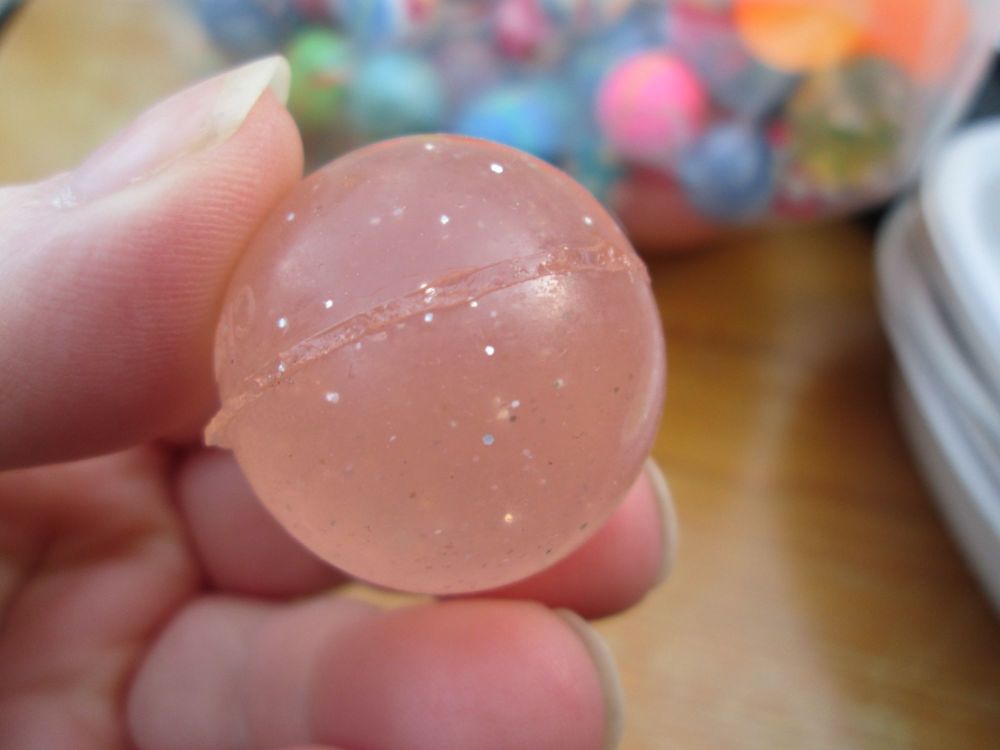 32mm Pale Pink Glitter Filled Clear style Jet Ball Bouncy Toy - Sturdy Rubb