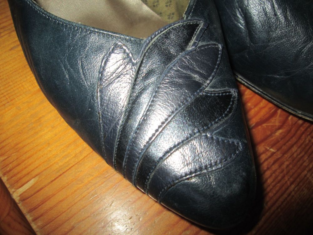 Vintage Van-Dal Low Heel Court Shoes Heels Size 5+1/2 - Good Condition